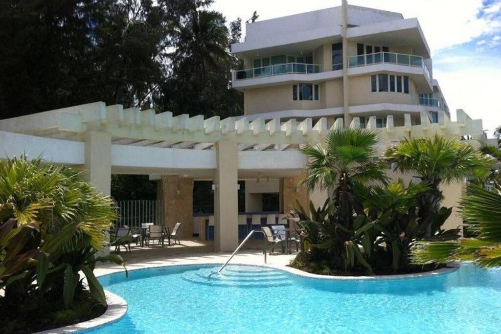 Appartement Grand Bay Beach Club, Río Grande Extérieur photo